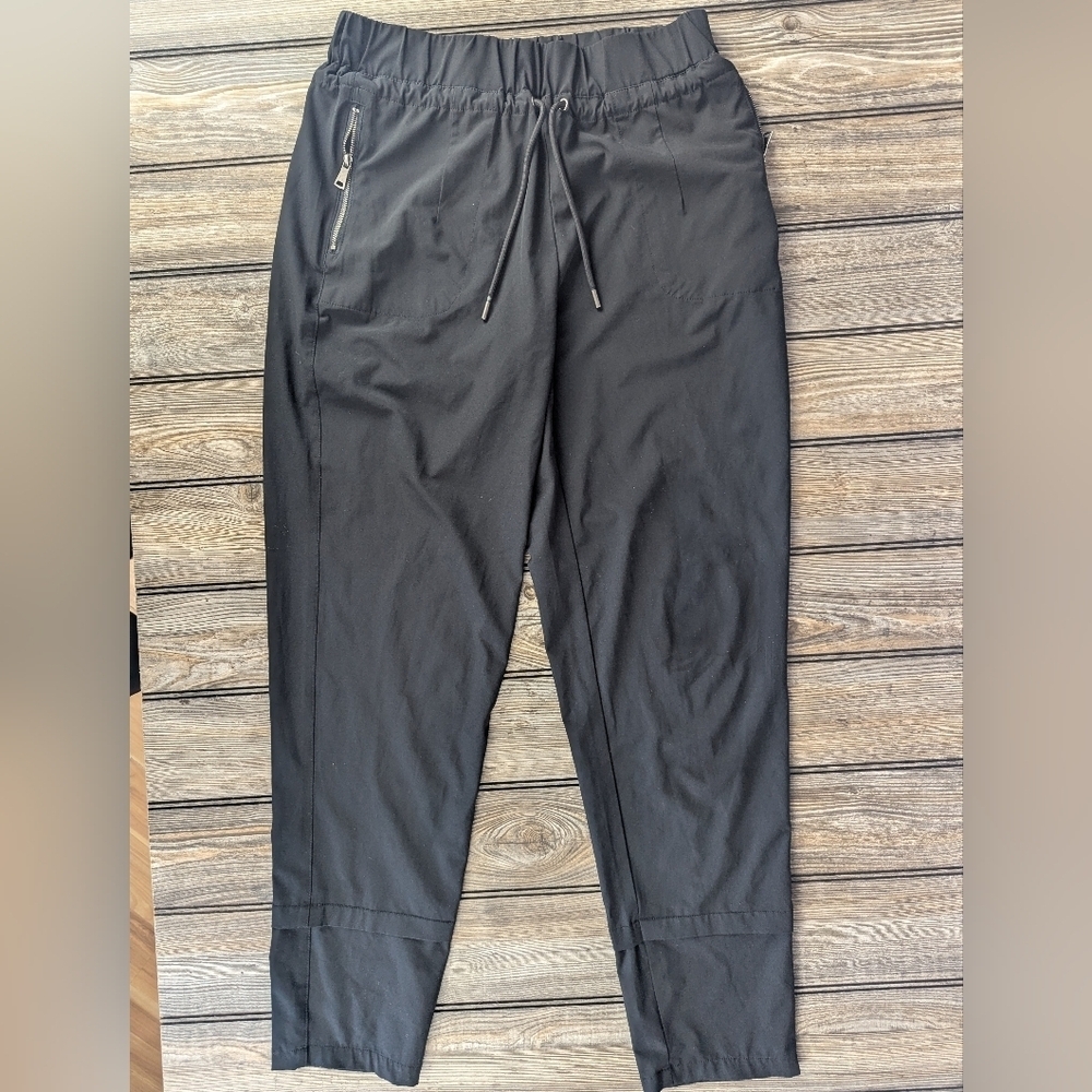 Charlie B Techno Pants Size Small Black Joggers With Drawstring &  Zipper Pocket
